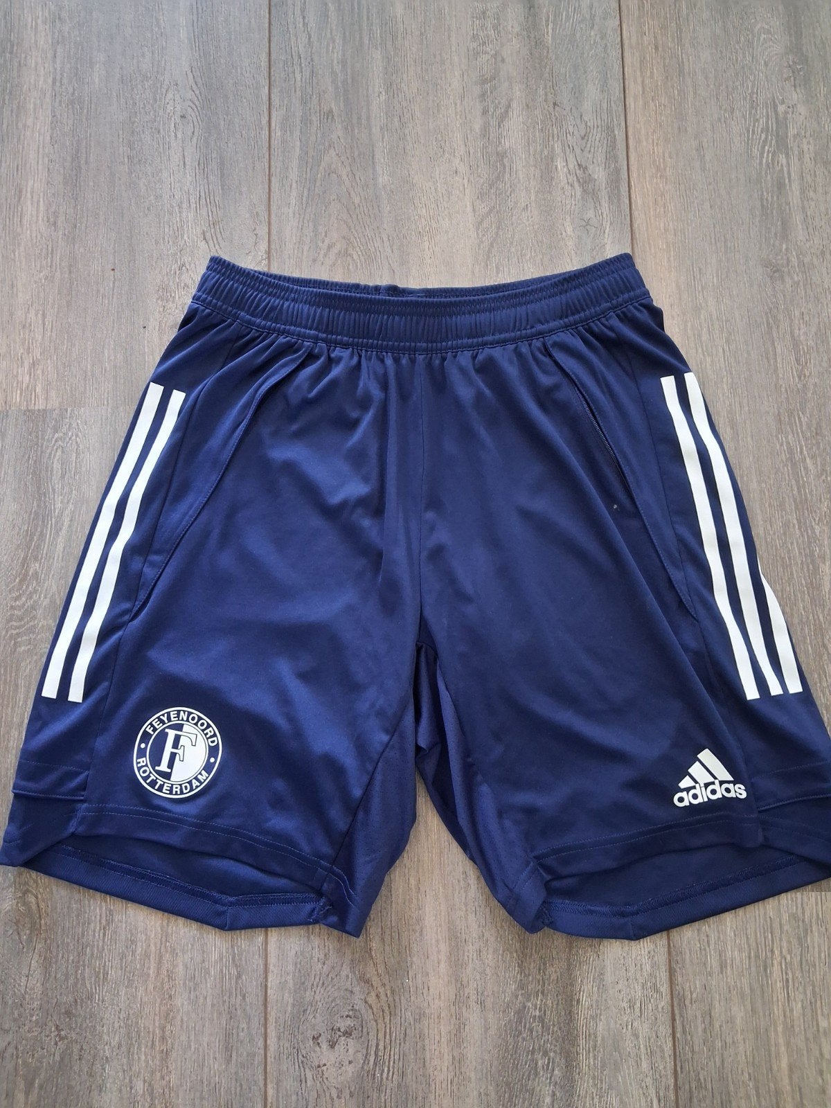 Adidas Feyenoord Voetbalbroekje Maat M, Ophalen of Verzenden, Adidas, Voetbal, Gedragen