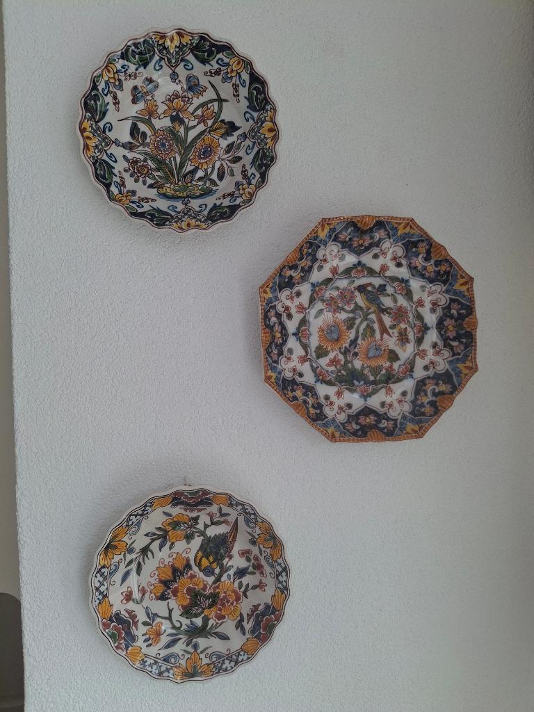 Wandborden 3 stuk Makkum aardewerk uit periode 78-1979, Antiek en Kunst, Antiek | Wandborden en Tegels, Ophalen of Verzenden
