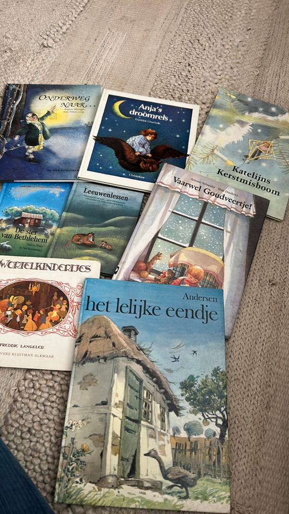 8 prentenboeken christofoor 4 windstreken langeler dusikova, Boeken, Prentenboeken en Plaatjesalbums, Ophalen of Verzenden, Gelezen