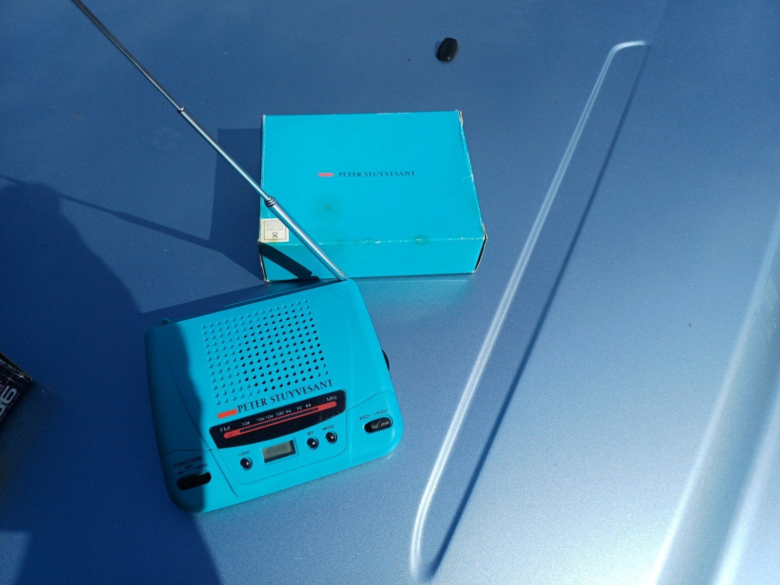 Peter Stuyvesant AM/FM Klokradio - Vintage Turquoise, Ophalen of Verzenden, Zo goed als nieuw, Radio