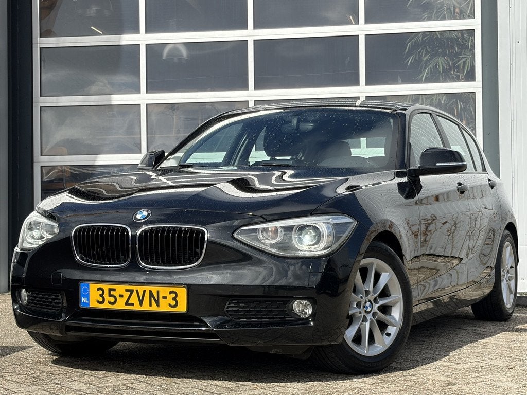 BMW 1-serie 114i EDE Business+ 100pk | Bi-xenon koplampen |, 1-Serie, Euro 5, Achterwielaandrijving, Gebruikt