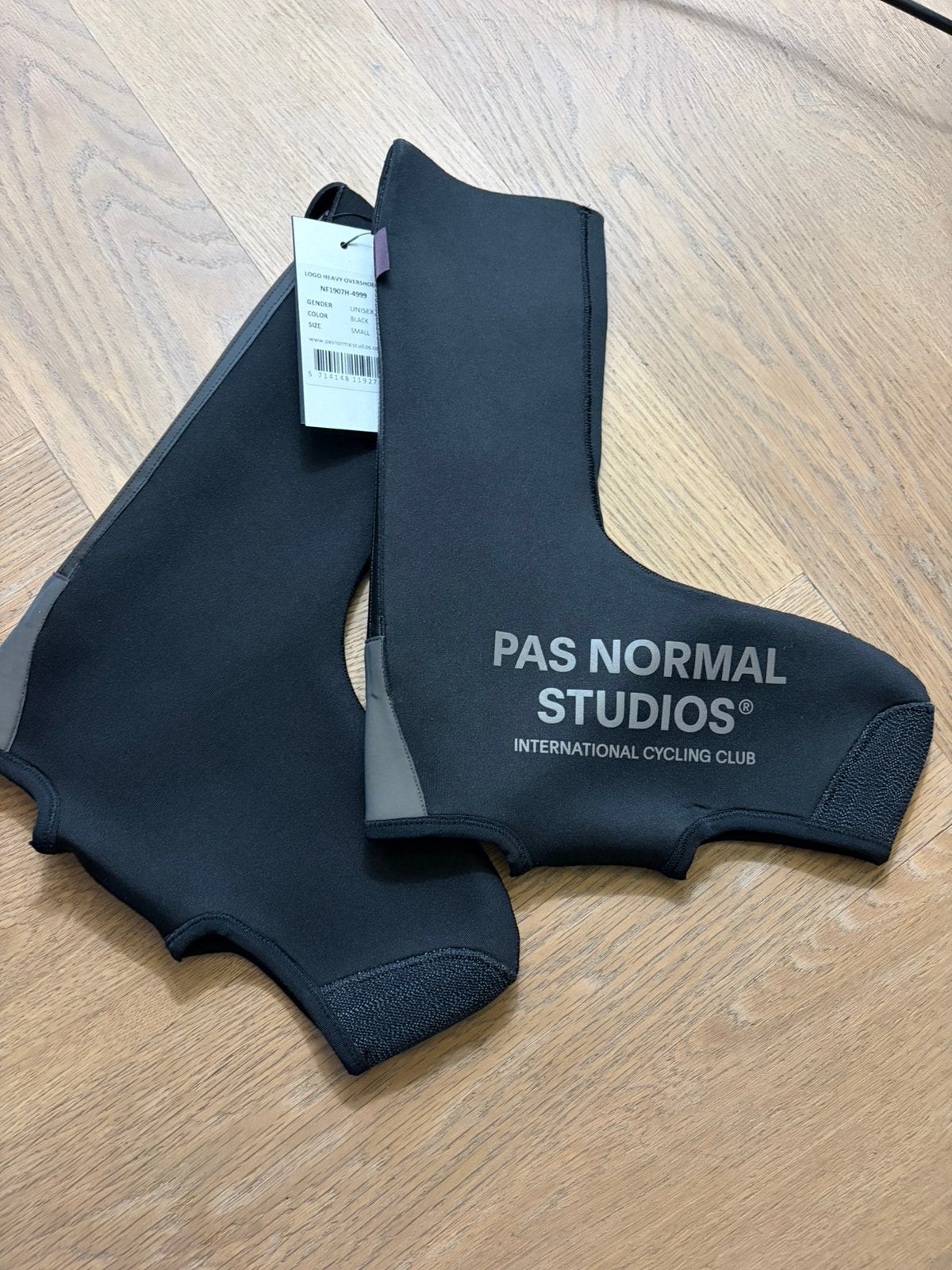 Pas Normal Studios - Logo Heavy Overshoes - S - NIEUW €100, S, Schoenen, Nieuw, Ophalen of Verzenden
