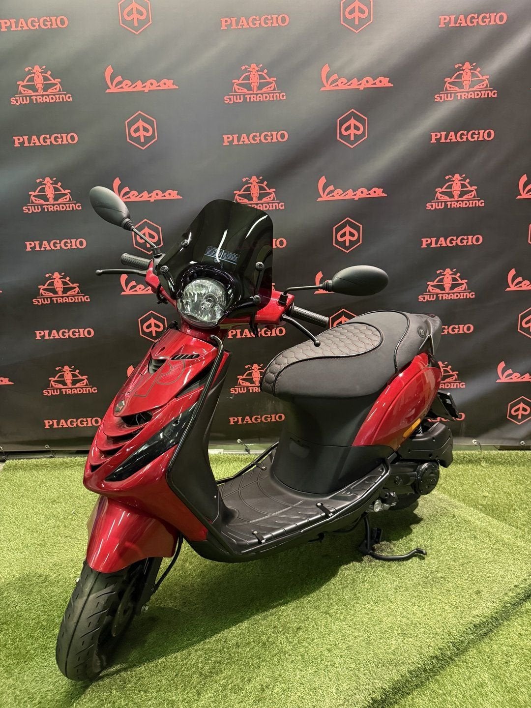 Piaggio Zip 2020 Brom! SP Candy Red / RS Zadel / Garantie!, Fietsen en Brommers, Ophalen of Verzenden, Zip