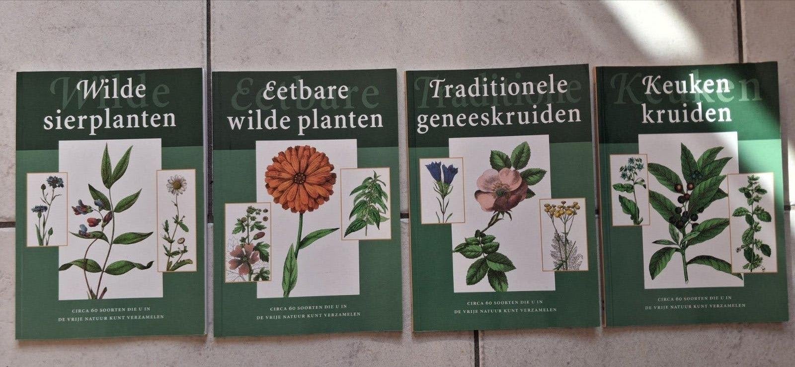 4 boeken: Wilde planten, kruiden en geneeskruiden samen 10-, Boeken, Ophalen of Verzenden, Zo goed als nieuw, Bloemen, Planten en Bomen