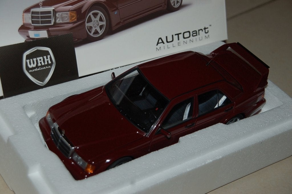 1:18 Mercedes 190 EVO2 Barolo red Autoart zie info WRH, Hobby en Vrije tijd, Modelauto's | 1:18, Verzenden, Zo goed als nieuw