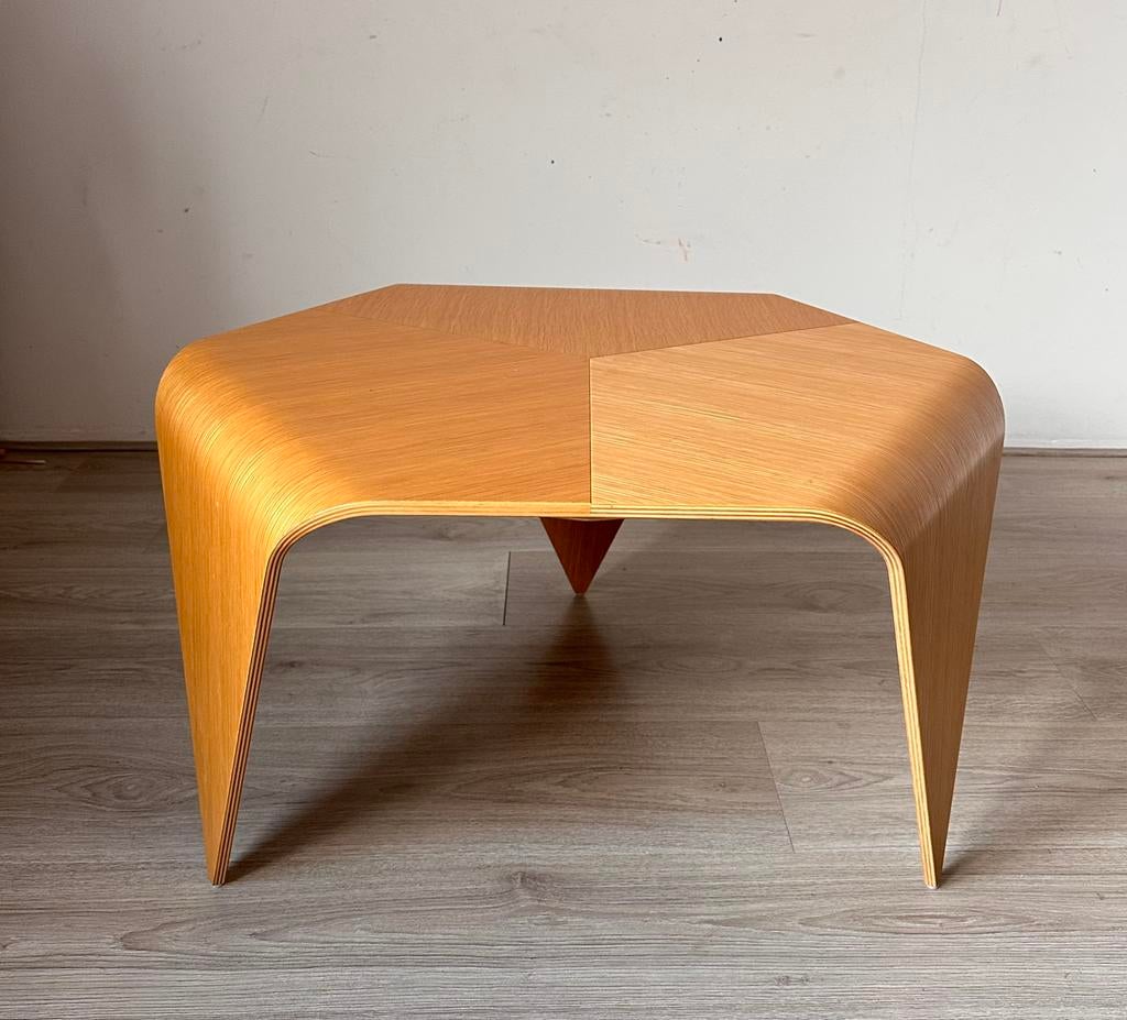 Artek Trienna design salontafel, Ophalen, 50 tot 100 cm, Zo goed als nieuw, Minder dan 50 cm