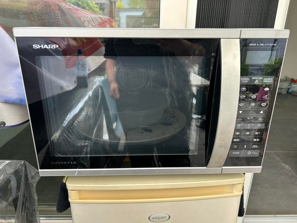 Sharp inverter / combi magnetron - sensor & grill - hot air, Ophalen, Zo goed als nieuw, Grill