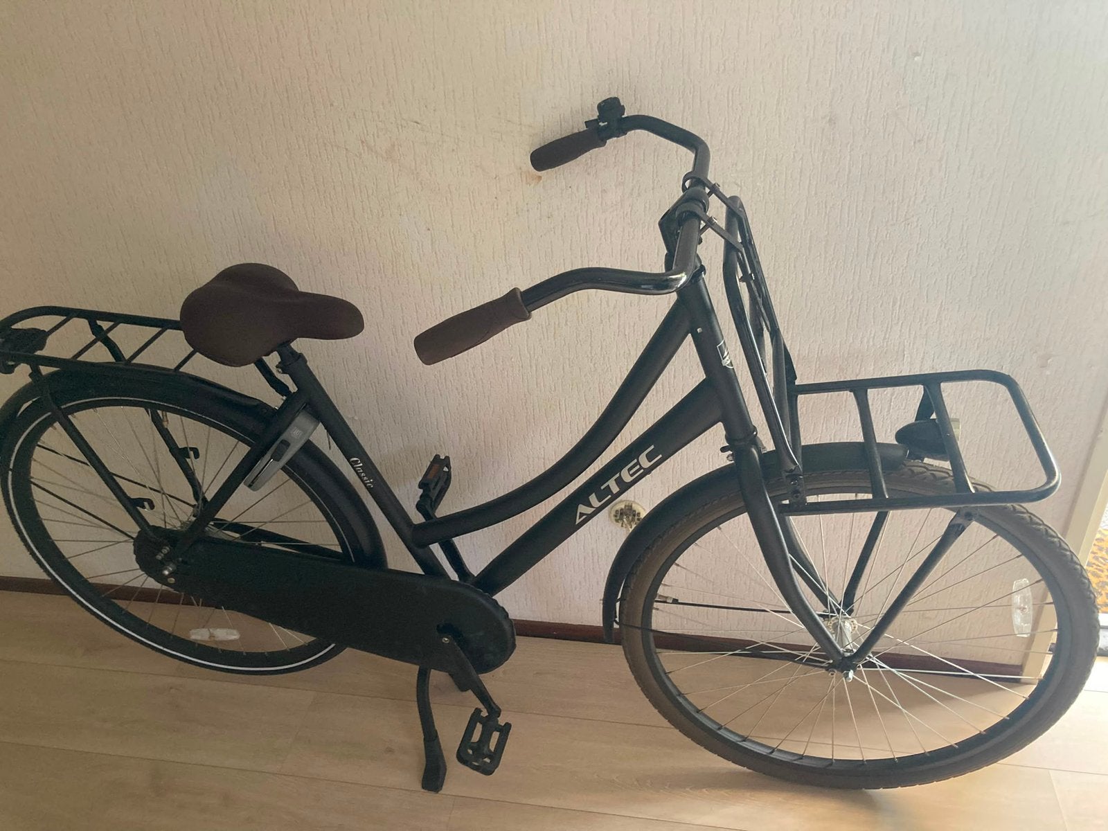 Bijna nieuw damesfiets 28 inch, 50 tot 53 cm, Ophalen, Zo goed als nieuw