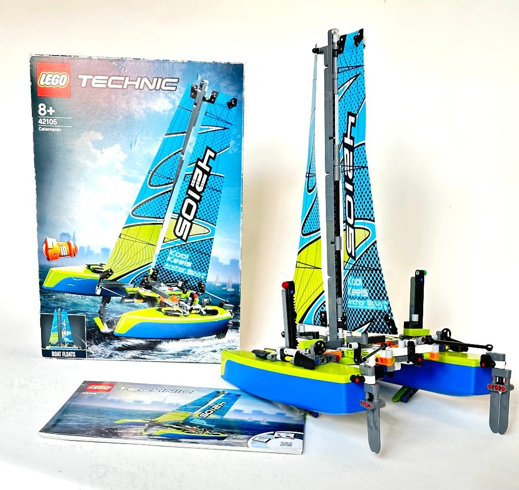 LEGO Technic Catamaran (42105) zeilboot (drijft en zeilt!), Lego, Ophalen of Verzenden, Zo goed als nieuw, Technic