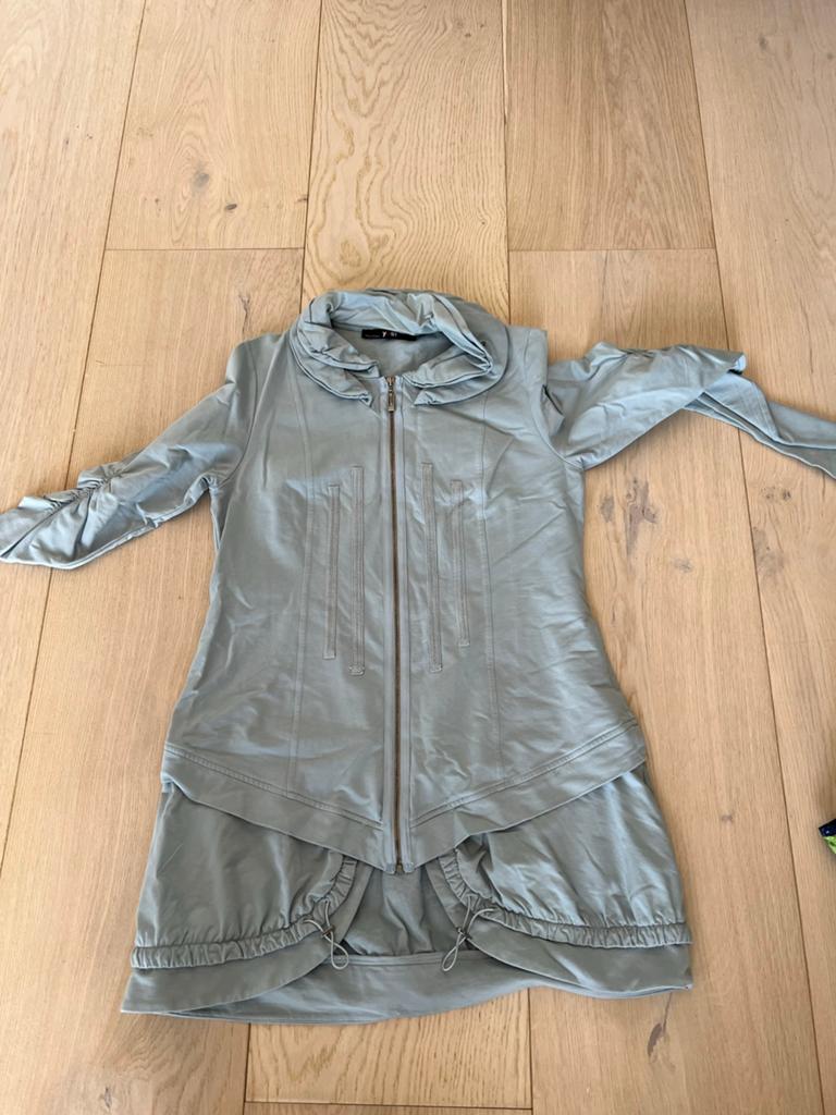 Nieuw vest yest xl, Kleding | Dames, Ophalen of Verzenden, Zo goed als nieuw, Maat 46/48 (XL) of groter
