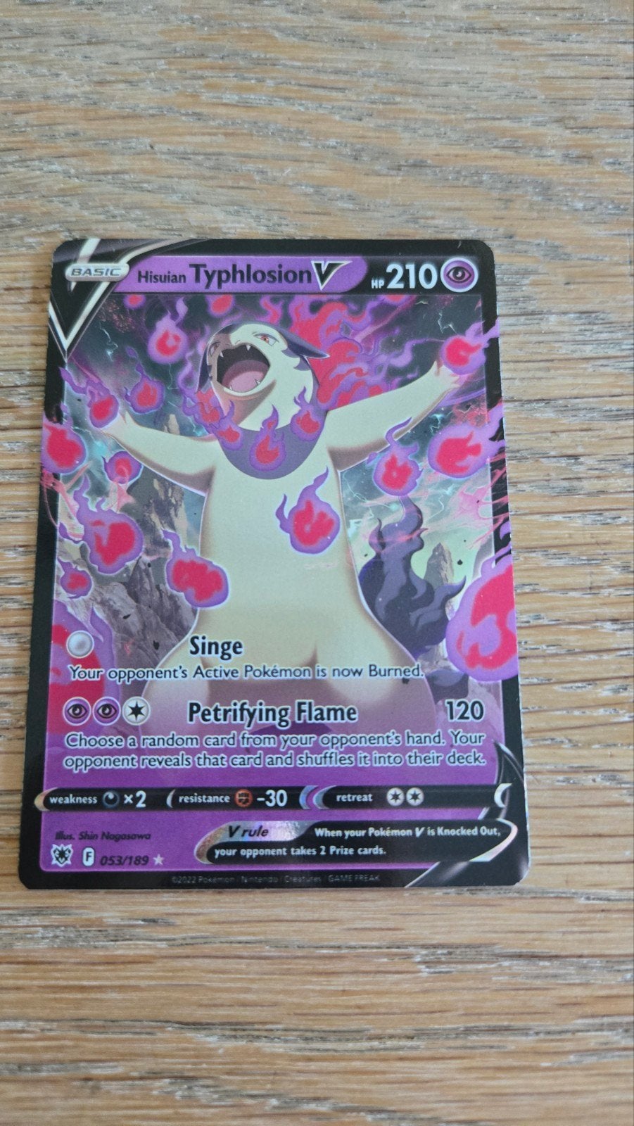 Hisuian Typhlosion V Pokémon Kaart - Zeldzaam en Echt!, Ophalen of Verzenden, Zo goed als nieuw, Losse kaart
