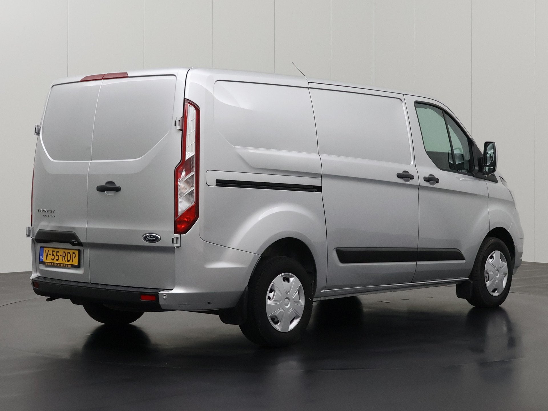 Foto 2 van Ford Transit Custom 2.0TDCi 130PK Achterdeuren | Multimedia