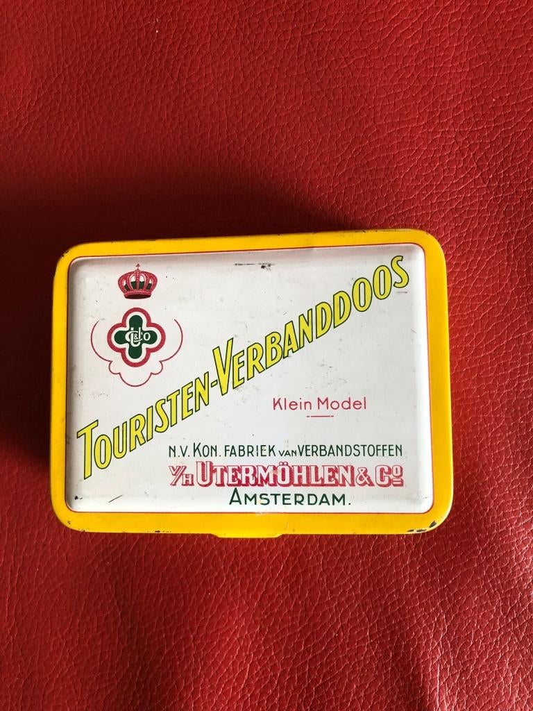 Toeristen-Verbanddoos v/h Utermöhlen&Co., Verzamelen, Blikken, Ophalen of Verzenden, Gebruikt, Overige, Overige merken