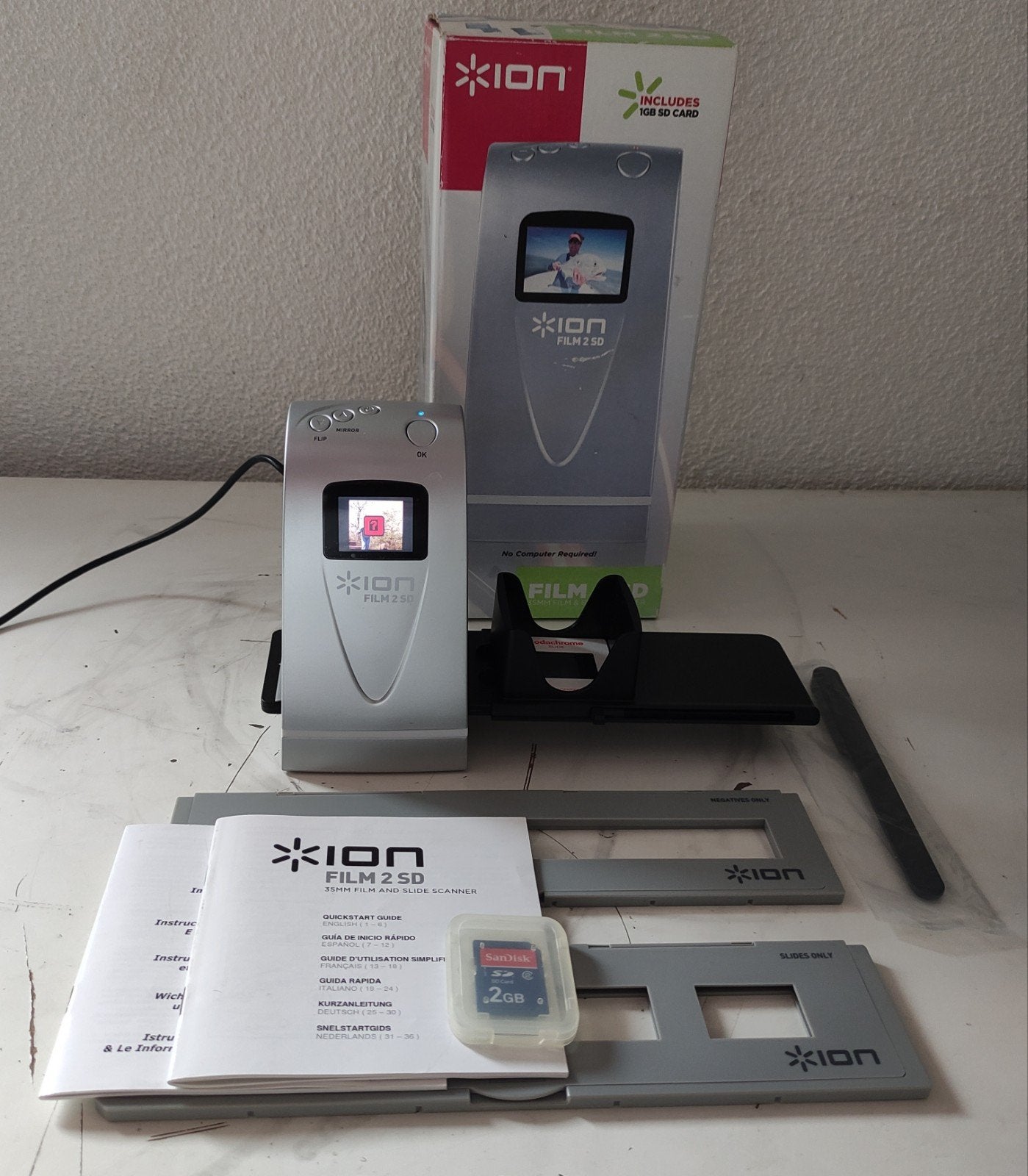 ION DIA/NEGATIEF SCANNER ZONDER COMPUTER met DIASLEE, Ophalen of Verzenden, Zo goed als nieuw