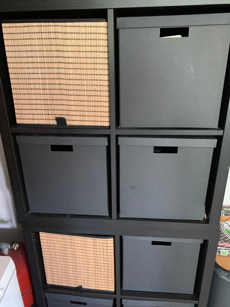 Zwarte 4 vakken kalax., Ophalen, Zo goed als nieuw, 25 tot 50 cm, Minder dan 100 cm