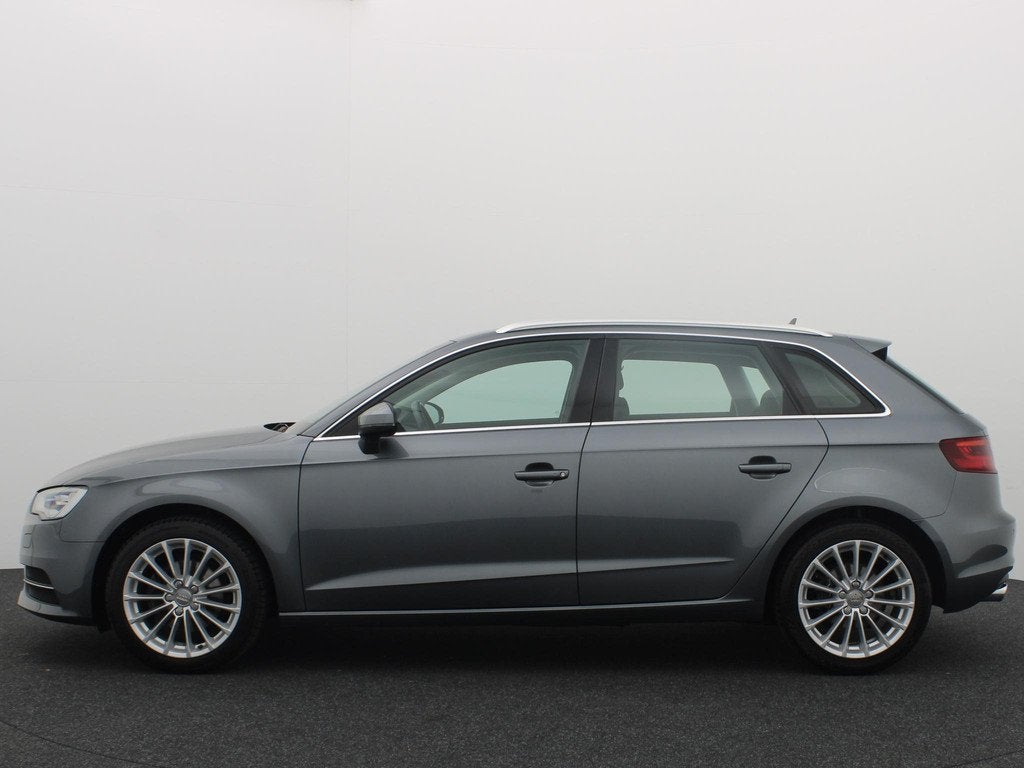 Audi A3 Sportback 1.4 TFSI Attraction Pro Line plus NWE D-RI, Auto's, Euro 5, Stof, Gebruikt, Zwart