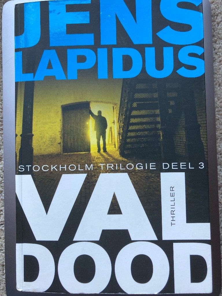 Jens Lapidus De Stockholm trilogie deel 3 Val dood thriller, Gelezen, Ophalen of Verzenden, Scandinavië, Jens Lapidus