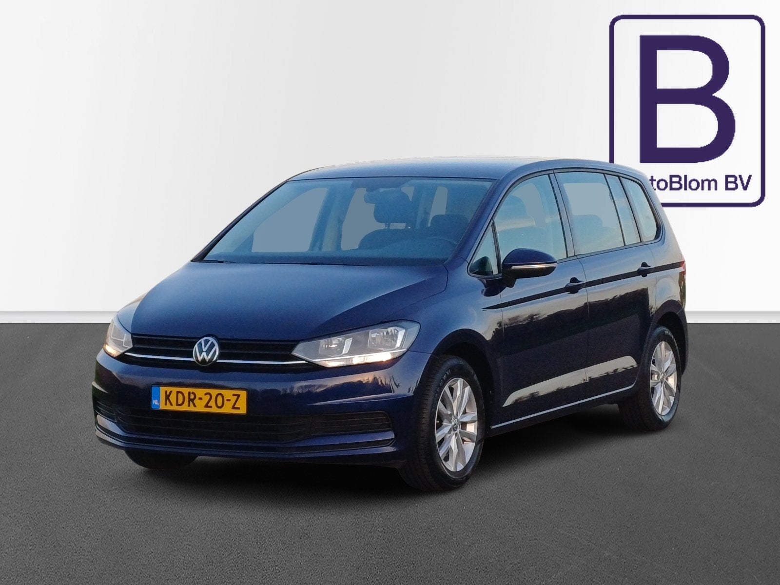 Volkswagen Touran 1.5 TSI Comfortline /Clima/Cruise/Navi/Par, Auto's, Voorwielaandrijving, 4 cilinders, 150 pk, Blauw
