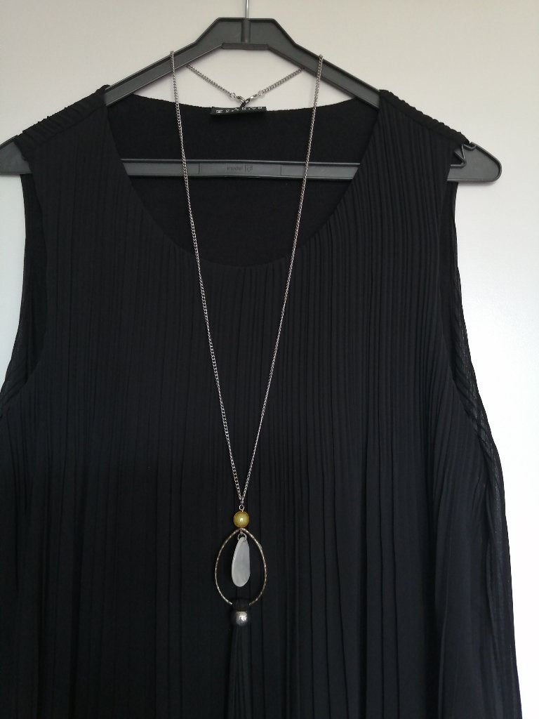 Canda zwarte zomerjurk maat 42 met bijbehorende ketting, Zwart, Maat 42/44 (L), Ophalen of Verzenden, Zo goed als nieuw