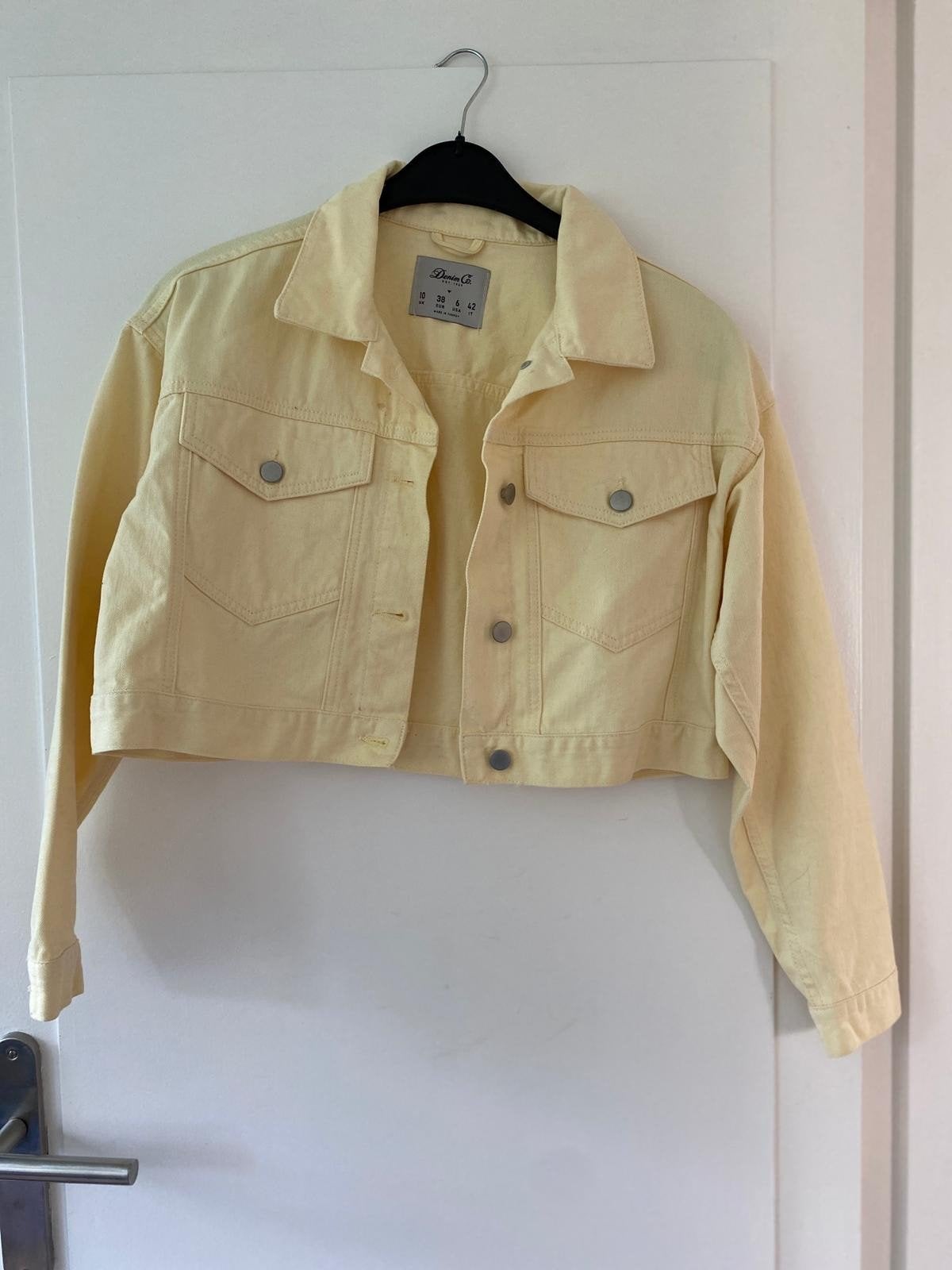 Gele spijkerjasje van Denim Co. - Maat 38/40 (M), Maat 38/40 (M), Geel, Ophalen of Verzenden, Zo goed als nieuw