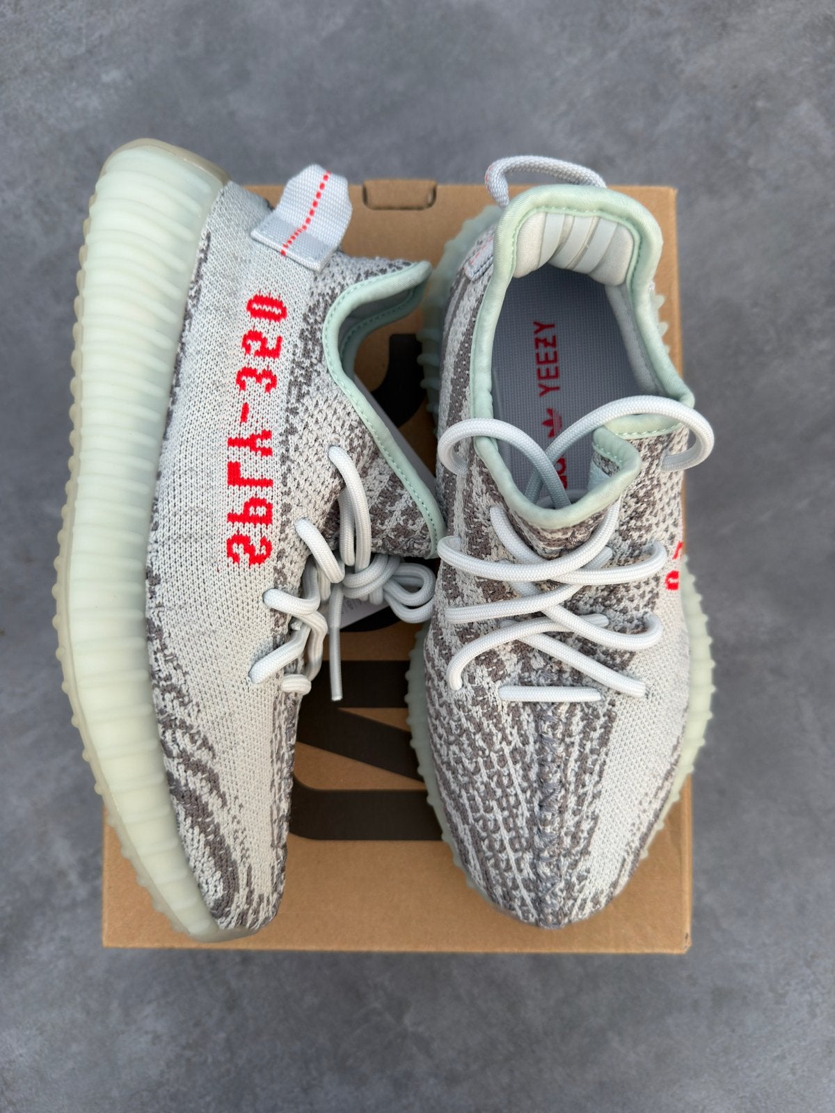 Adidas Yeezy 350 Blue Tint - Maat 36 2/3, --, Blauw, Nieuw, Ophalen of Verzenden