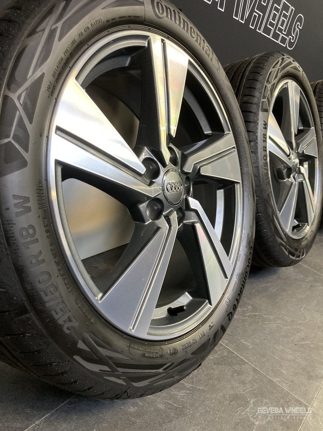 18” originele Audi Q2 velgen + banden 5x112 215/50/18 DEMO, 18 inch, -, -, Banden en Velgen
