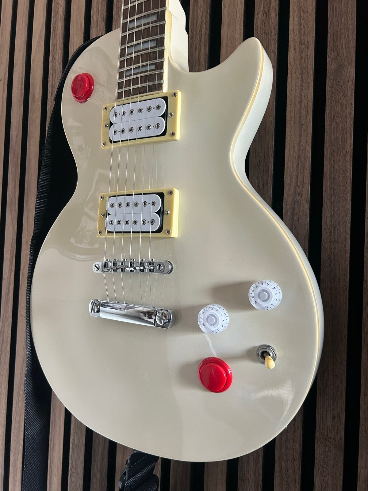 Les paul ala buckethead. Arcade knoppen., Ophalen, Zo goed als nieuw, Solid body, Overige merken