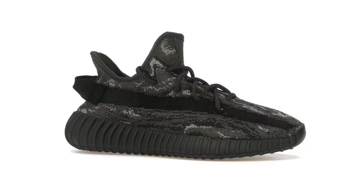Yeezy Boost 350 V2 Dark Salt 39 1/3, Ophalen of Verzenden, Nieuw