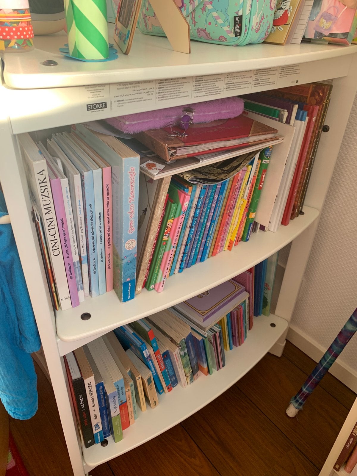 Stokke Care Commode / boekenkast, Kinderen en Baby's, Kinderkamer | Commodes en Kasten, Gebruikt, Commode, 90 tot 105 cm, 75 tot 100 cm
