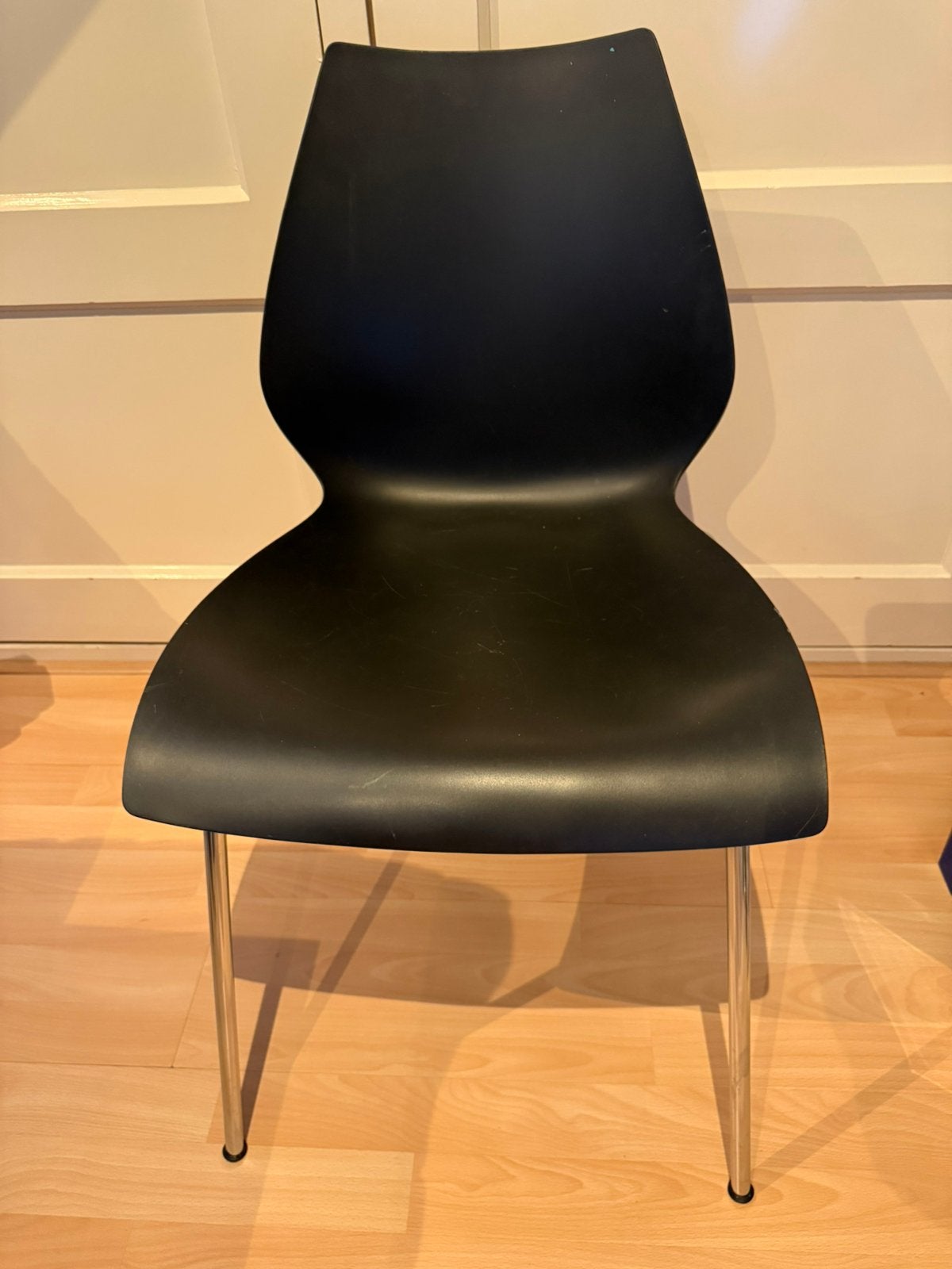 Kartell Maui stoel (zwart), Ophalen, Gebruikt, Zwart, Eén