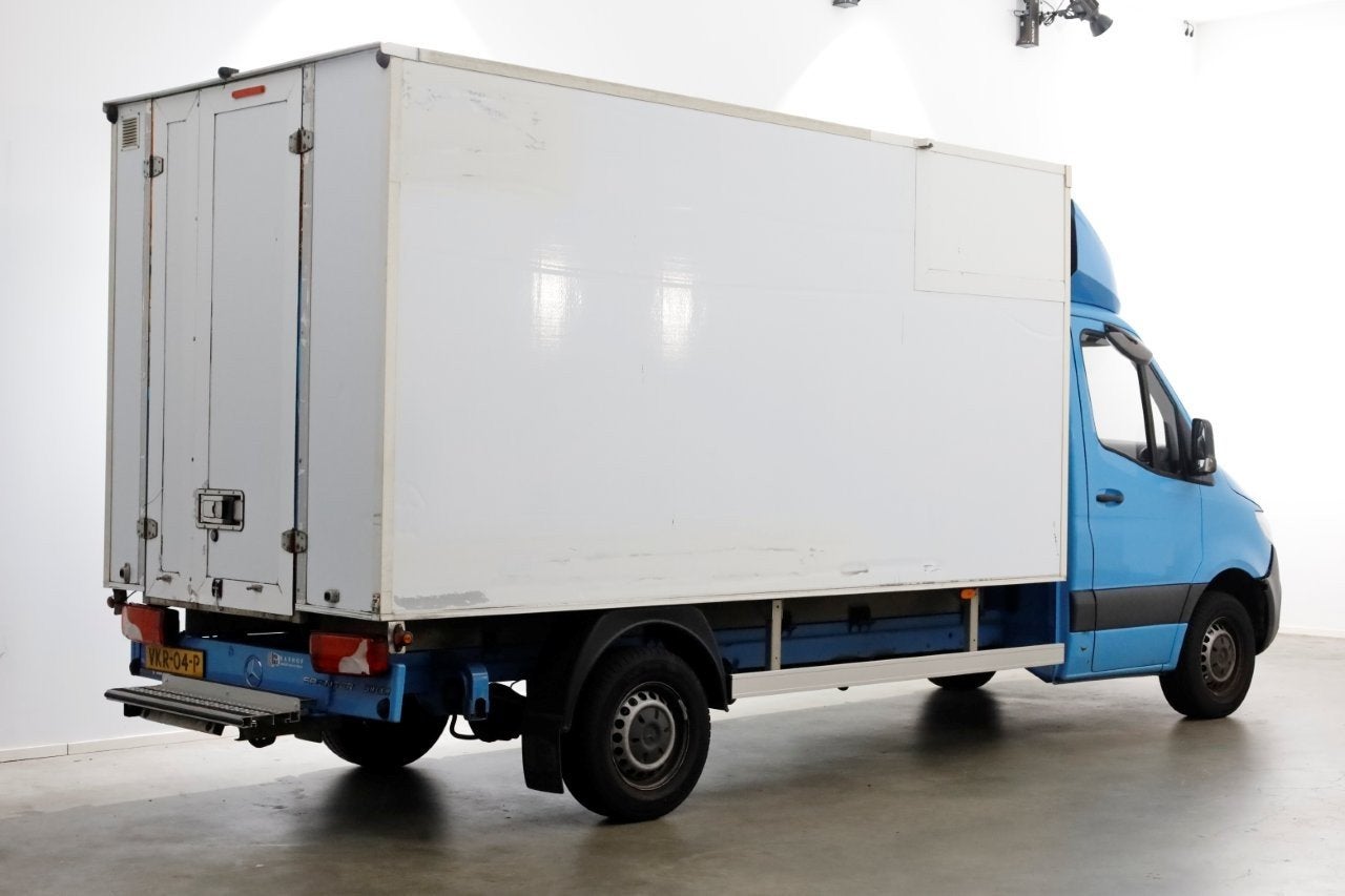 Mercedes-Benz Sprinter 311 CDI 115pk E6 RWD Bakwagen met ach, 13 km/l, Achterwielaandrijving, Gebruikt, Euro 6