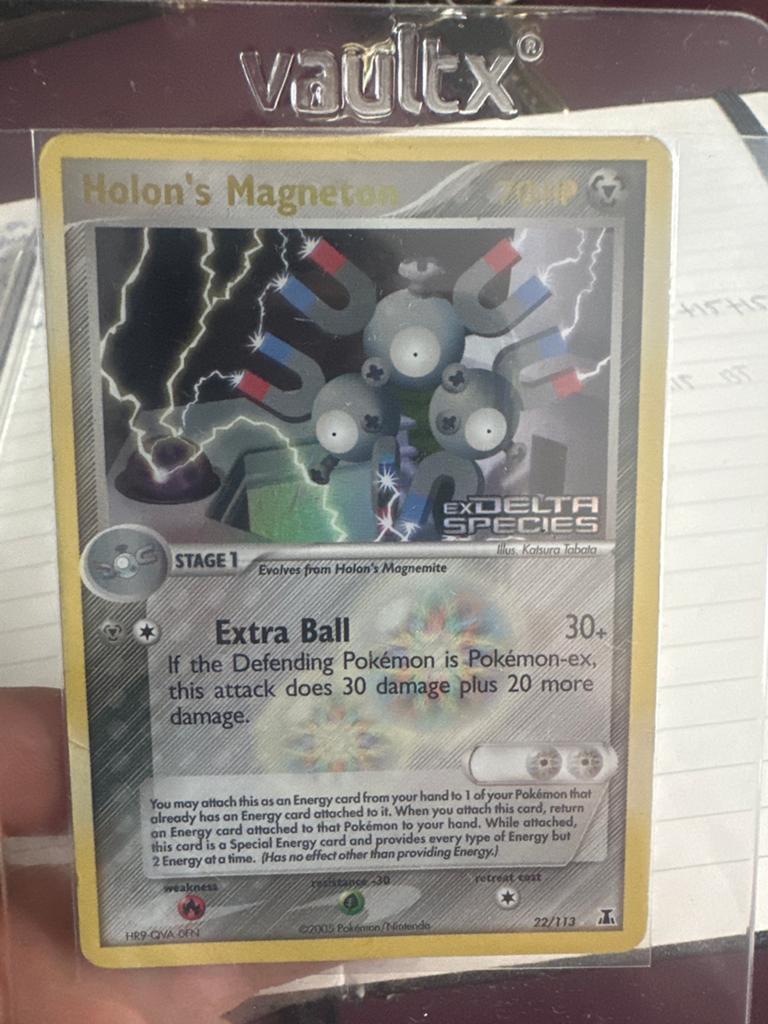 Holon's Magneton 22/113 Pokémon Kaart - Ex Delta Species, Ophalen of Verzenden, Zo goed als nieuw, Losse kaart, Foil