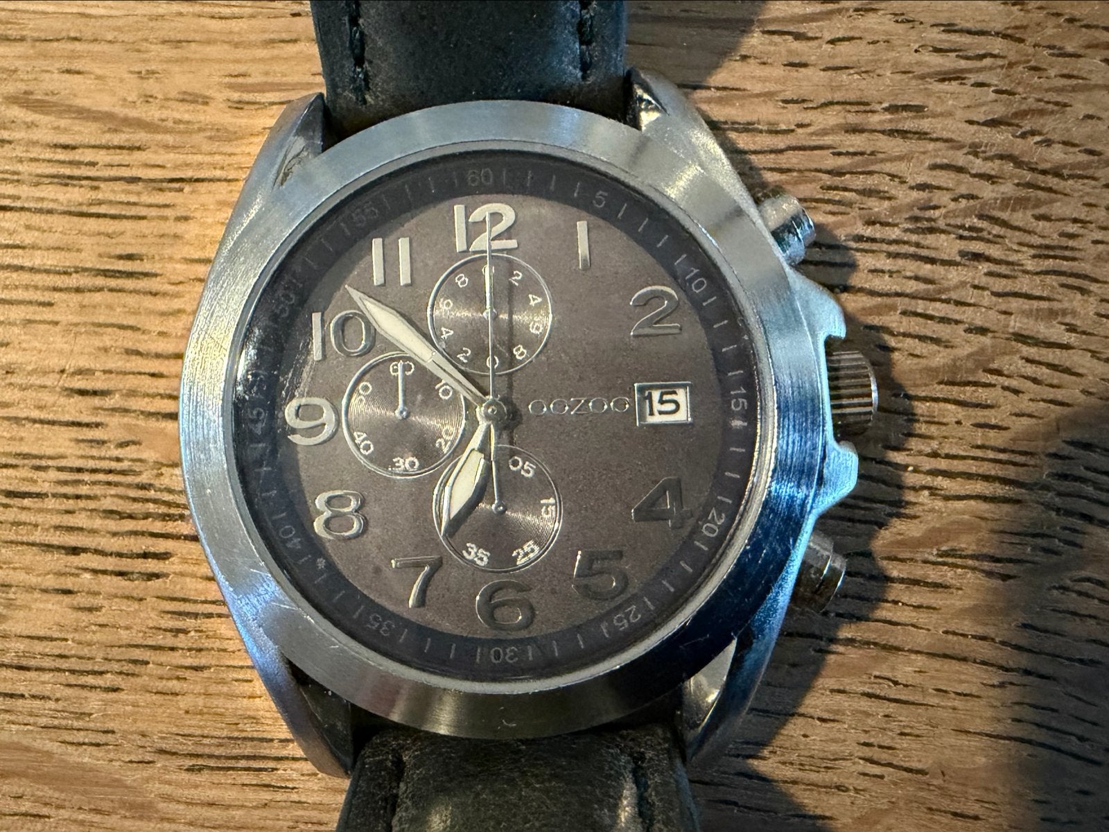 Stijlvol Oozoo herenhorloge met leren band, Sieraden, Tassen en Uiterlijk, Horloges | Heren, Overige merken, Staal, Polshorloge