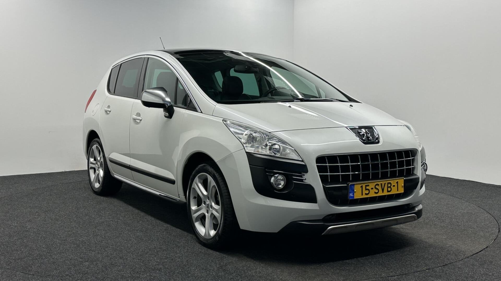 Peugeot 3008 1.6 THP Allure 18" LEER PANO TREKHAAK CRUISE EC, Auto's, Euro 5, Gebruikt, Zwart, Met garantie (alle)