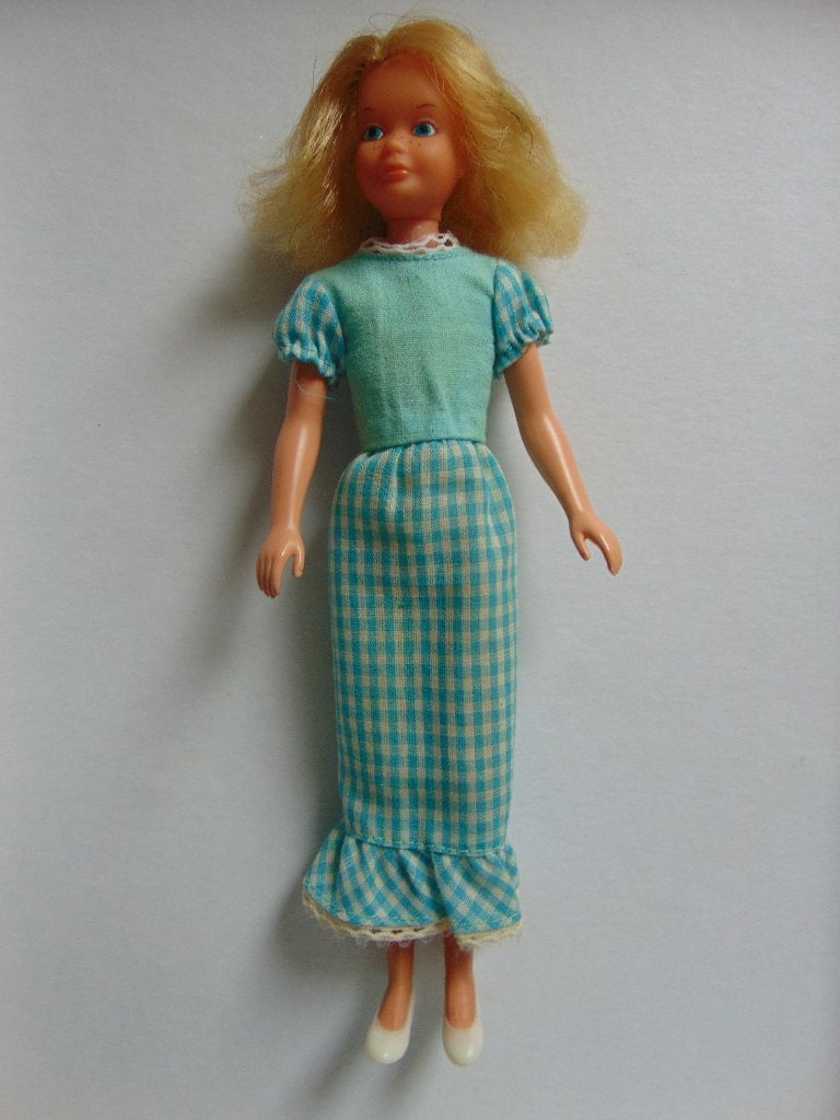Jongere zusje van Barbie Skipper Quick Curl, Verzamelen, Poppen, Ophalen of Verzenden, Gebruikt, Pop