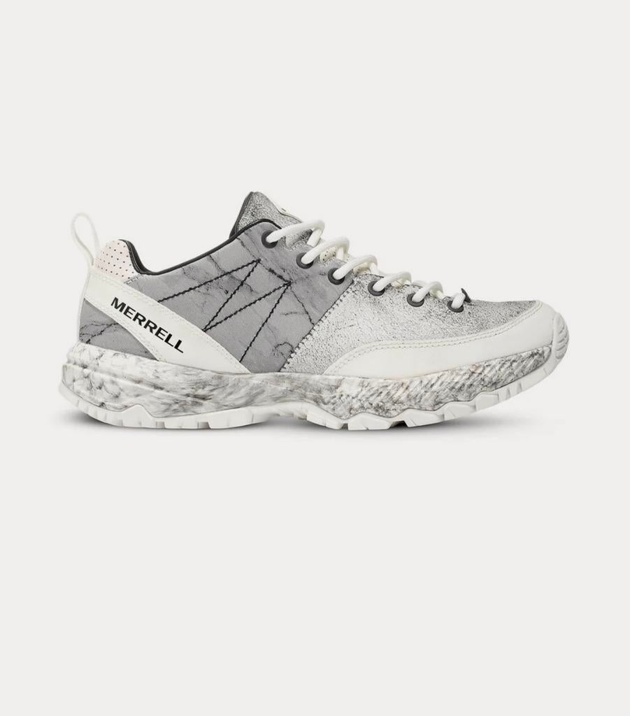 Merrell wandelschoenen - veter stuk, Sport en Fitness, Korfbal, Ophalen of Verzenden, Zo goed als nieuw