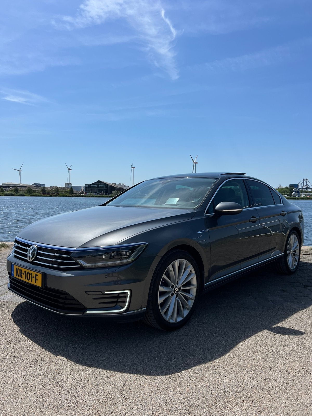 Volkswagen Passat 1.4 TSI 160KW GTE Dsg6 2016 Grijs, 1622 kg, 1395 cc, 1600 kg, Passat