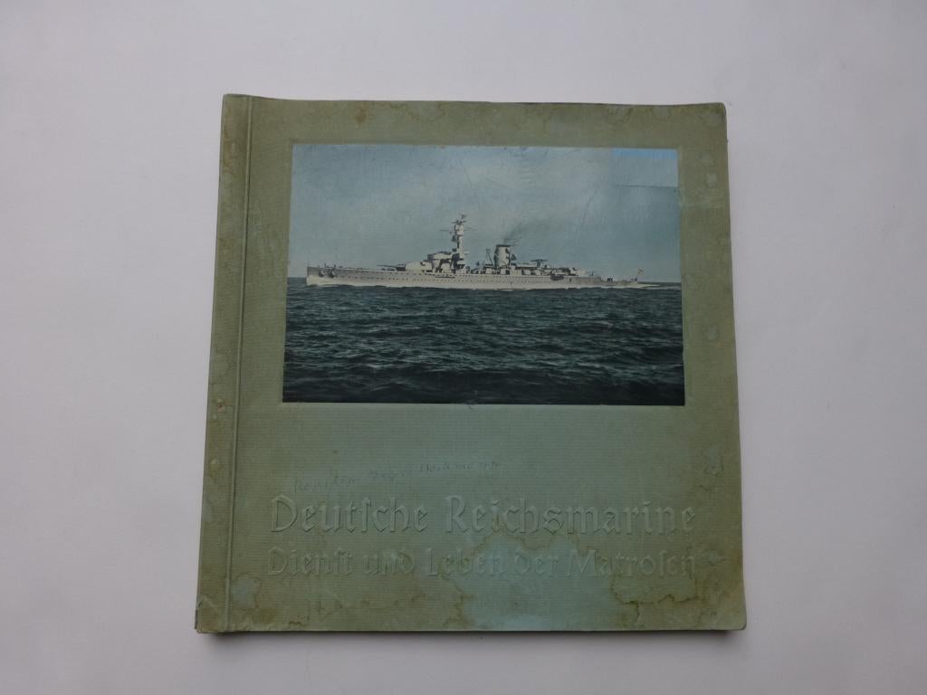 De Duitse Rijksmarine Dienst en leven van de matrozen (1934), Boeken, Prentenboeken en Plaatjesalbums, Gelezen, Plaatjesalbum