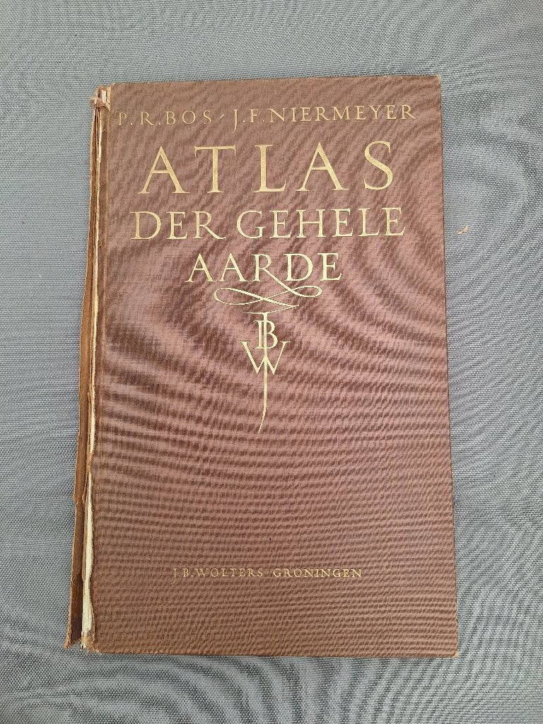Bos-Niermeyer Schoolatlas der Gehele Aarde -, Boeken, Gelezen, Bosatlas, Ophalen of Verzenden, 1800 tot 2000