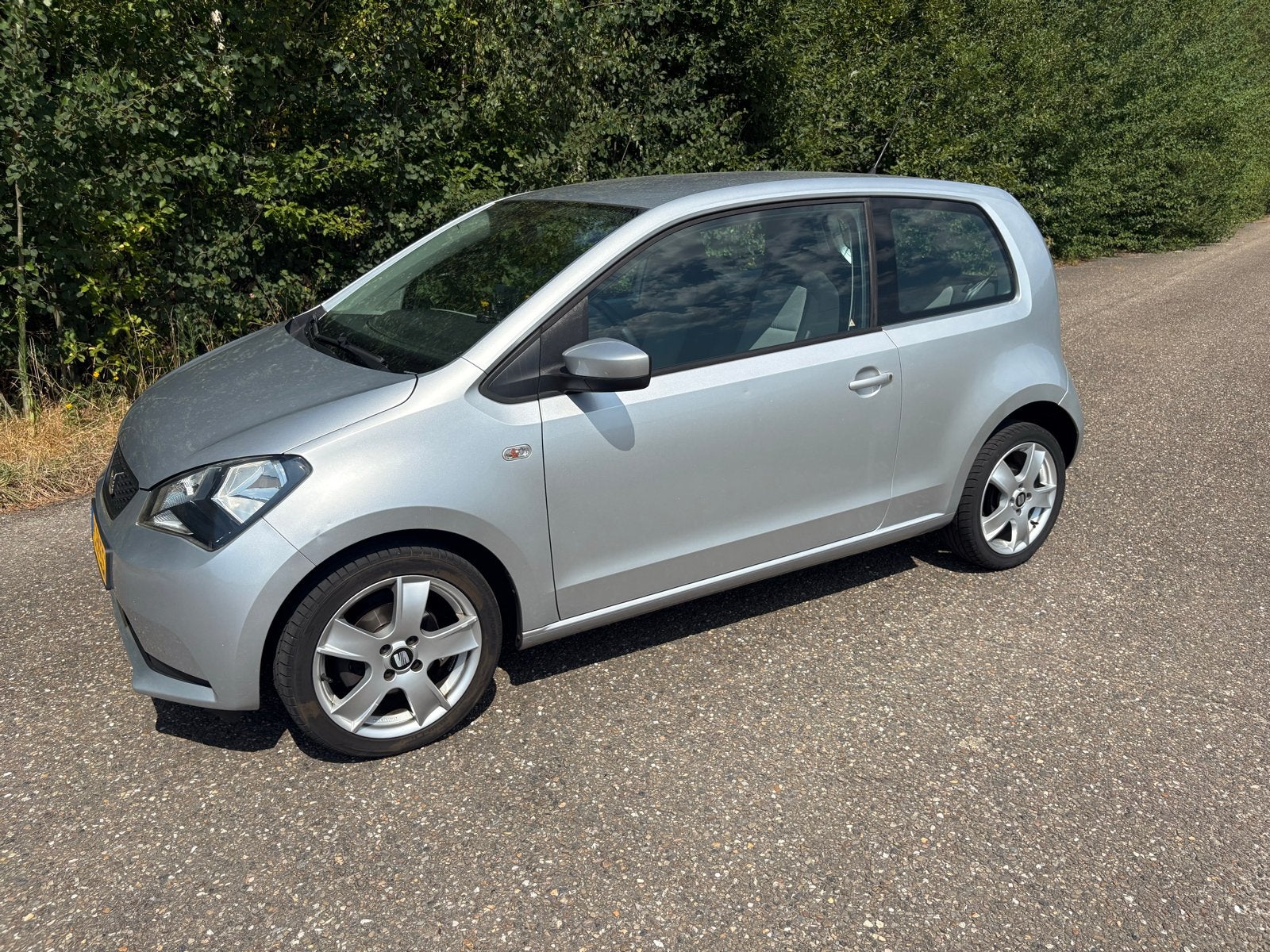 Seat Mii 1.0 44KW 2012 Grijs, Voorwielaandrijving, 4 stoelen, Mii, Handgeschakeld