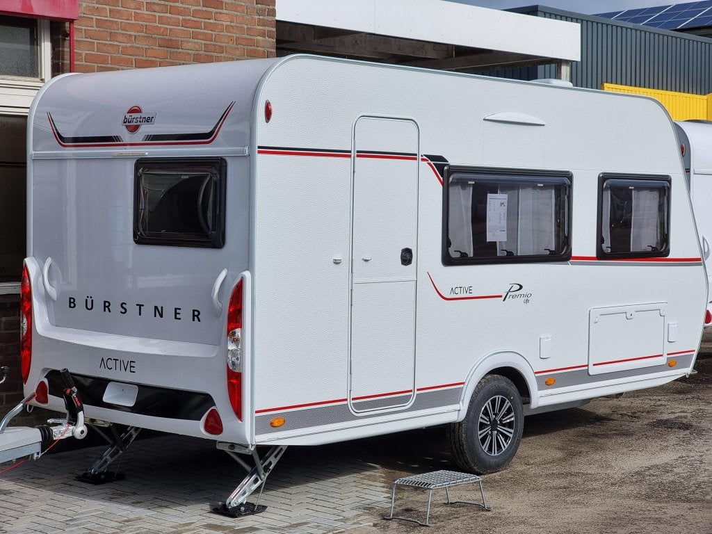 Bürstner Premio Life 425 TS - Lichtgewicht, Caravans en Kamperen, Bedrijf, Treinzit, Bürstner, 5 tot 6 meter