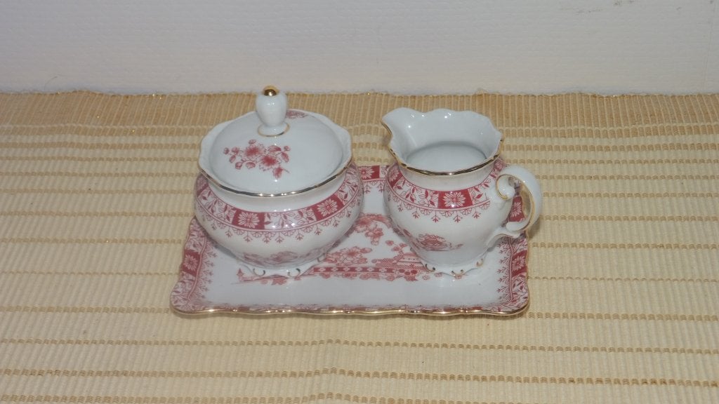 Delen v h Seltmann Weiden Bavaria servies Theresia Rood 2e, Ophalen of Verzenden