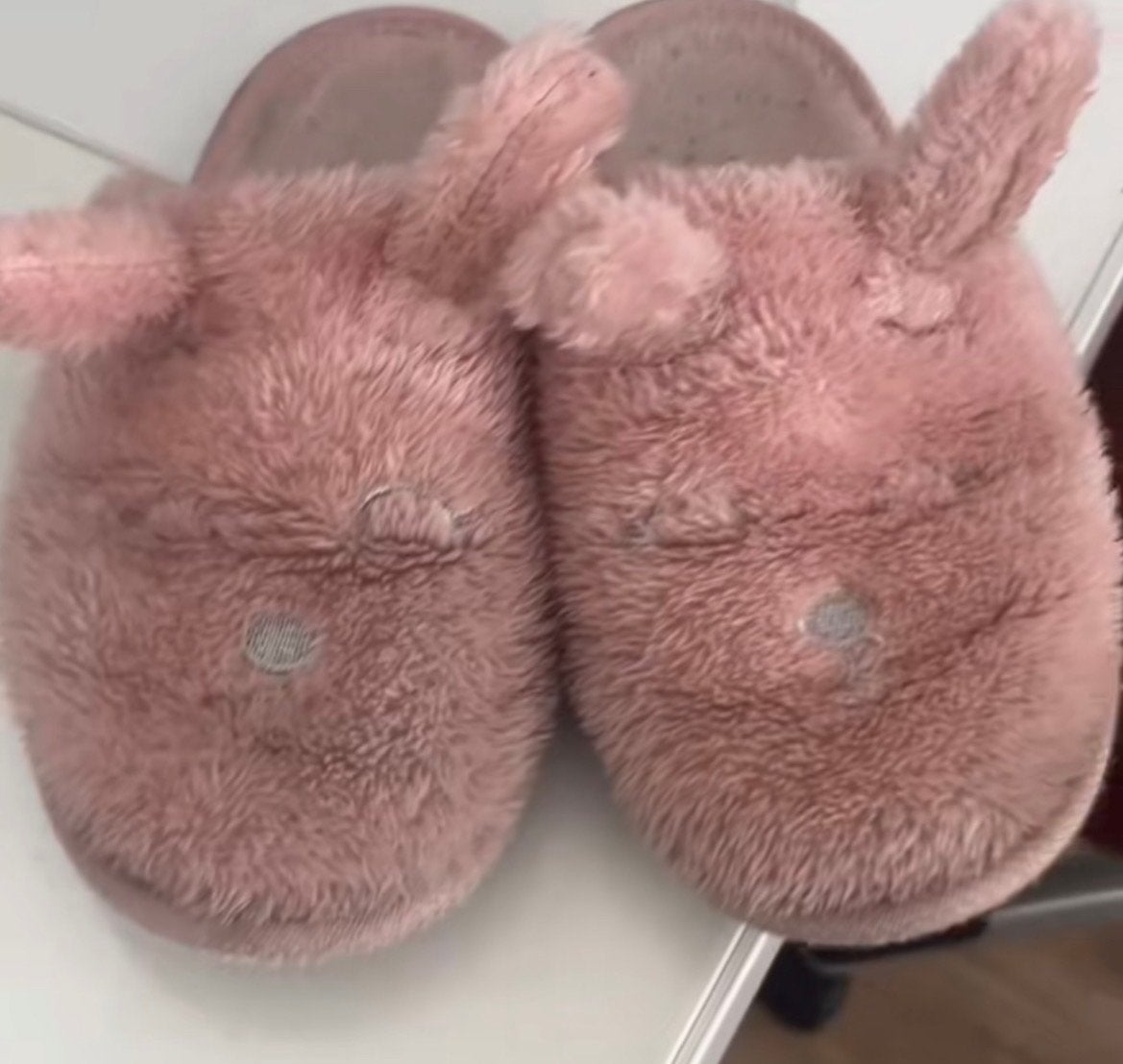 Roze Sloffen met Konijnenoren - Comfortabel en Warm, Ophalen, Gedragen, Roze, Pantoffels of Sloffen