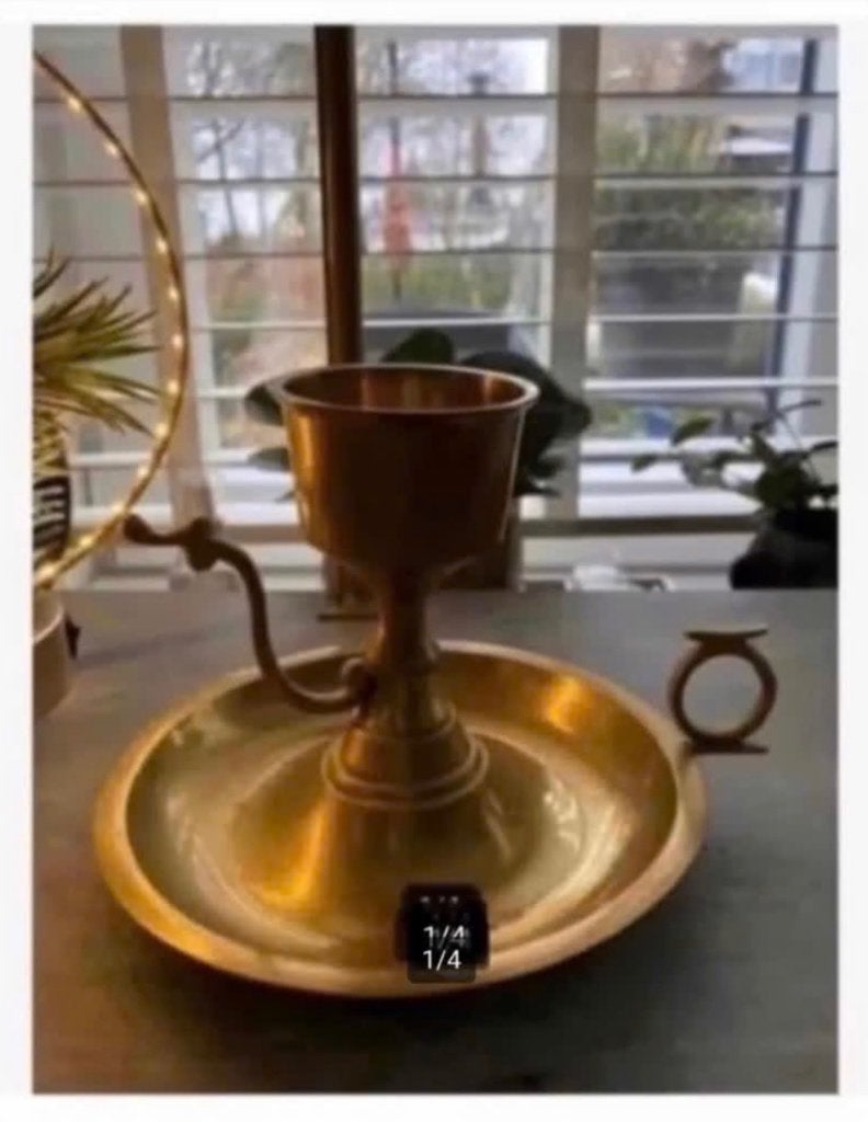 Brocante koperen blaker voor grote kaars, 11 cm hoog, Huis en Inrichting, Woonaccessoires | Kandelaars en Kaarsen, Ophalen of Verzenden