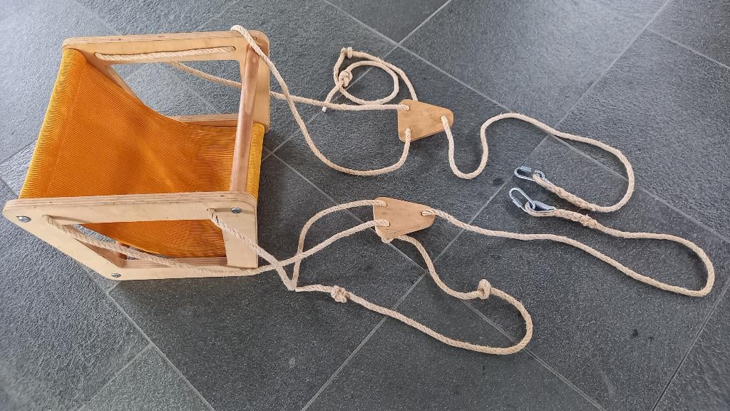 Houten babyschommel met stoffen zitje, Ophalen of Verzenden, Gebruikt