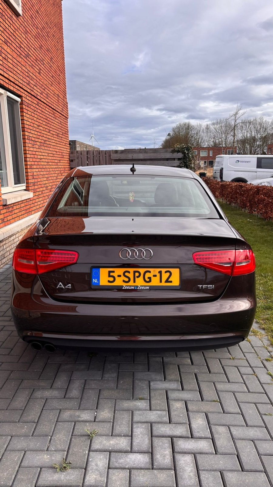 Audi A4 1.8 Tfsi 125KW Multitronic 2013 Bruin, Auto's, Audi, 4 cilinders, Bruin, Origineel Nederlands, 75 €/maand