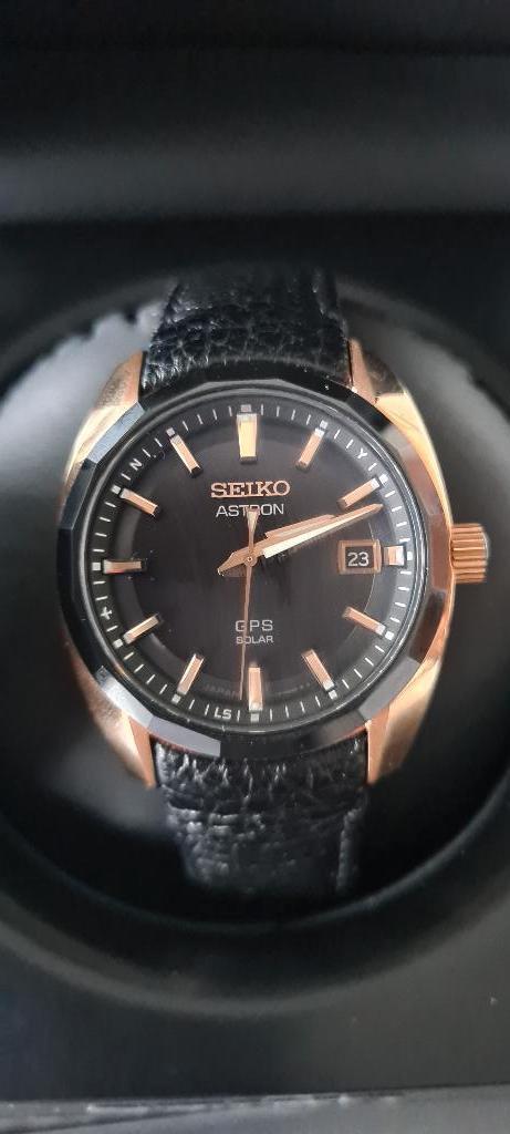 Seiko Astron GPS Solar, Ophalen, Zo goed als nieuw, Leer, Seiko