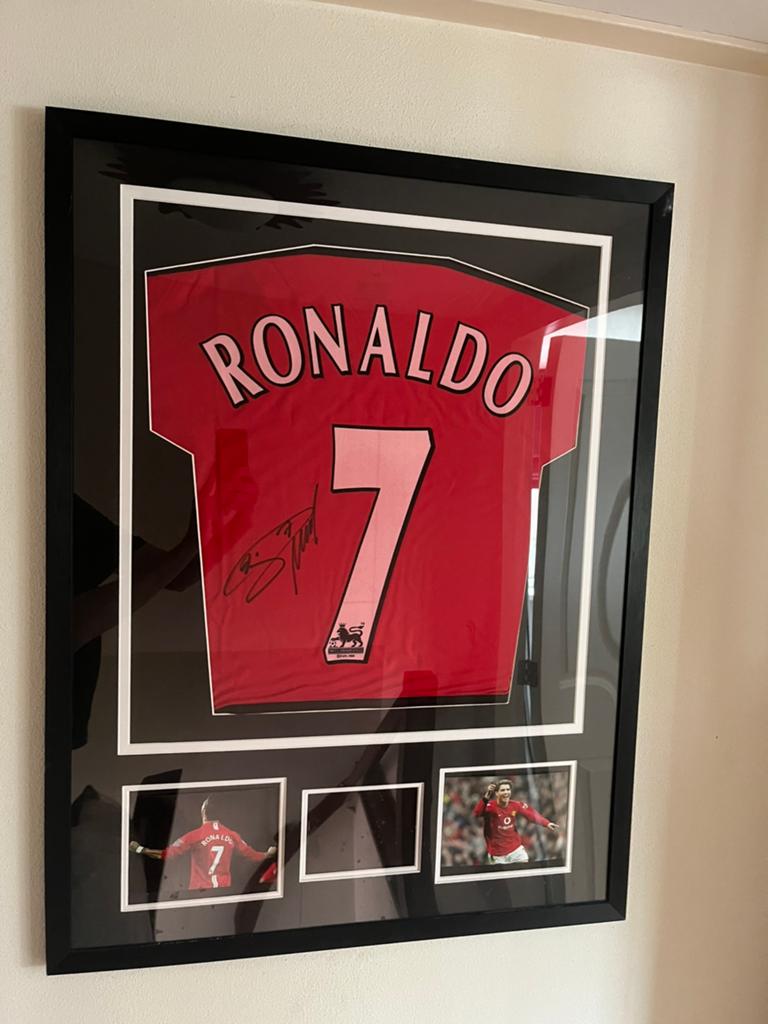 Gesigneerd sirt Ronaldo Man United, Verzenden, Zo goed als nieuw, Buitenlandse clubs, Shirt