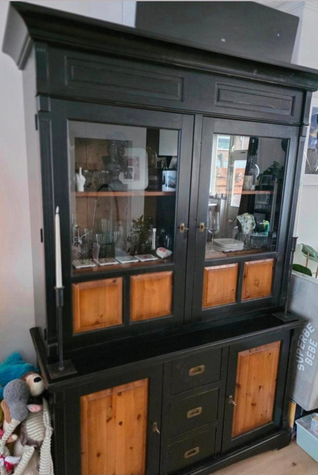 Buffetkast & Salontafel, Ophalen, Glas, Zo goed als nieuw, 150 tot 200 cm