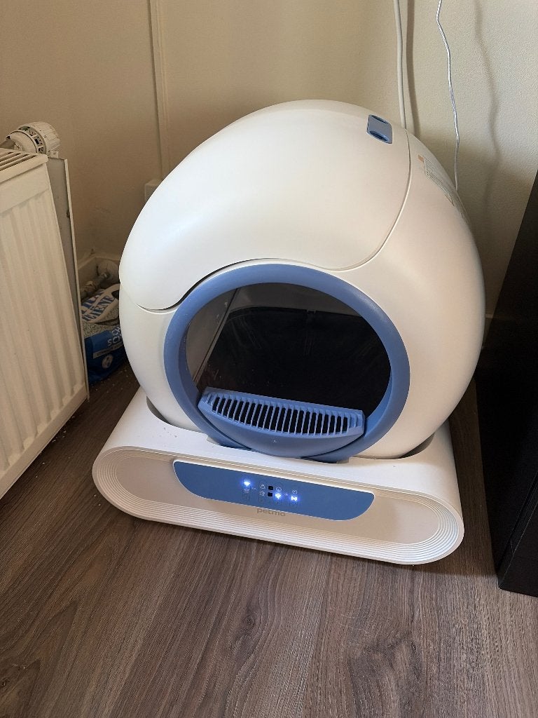 Hombli zelfreinigende kattenbak Petmo C1, Dieren en Toebehoren, Ophalen, Zelfreinigend, Zo goed als nieuw, Gesloten
